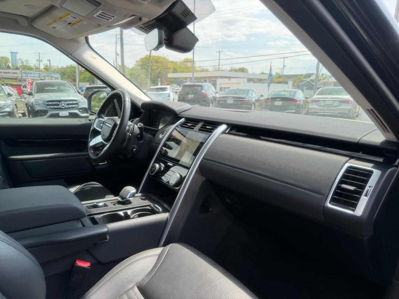 Land Rover Discovery  2024