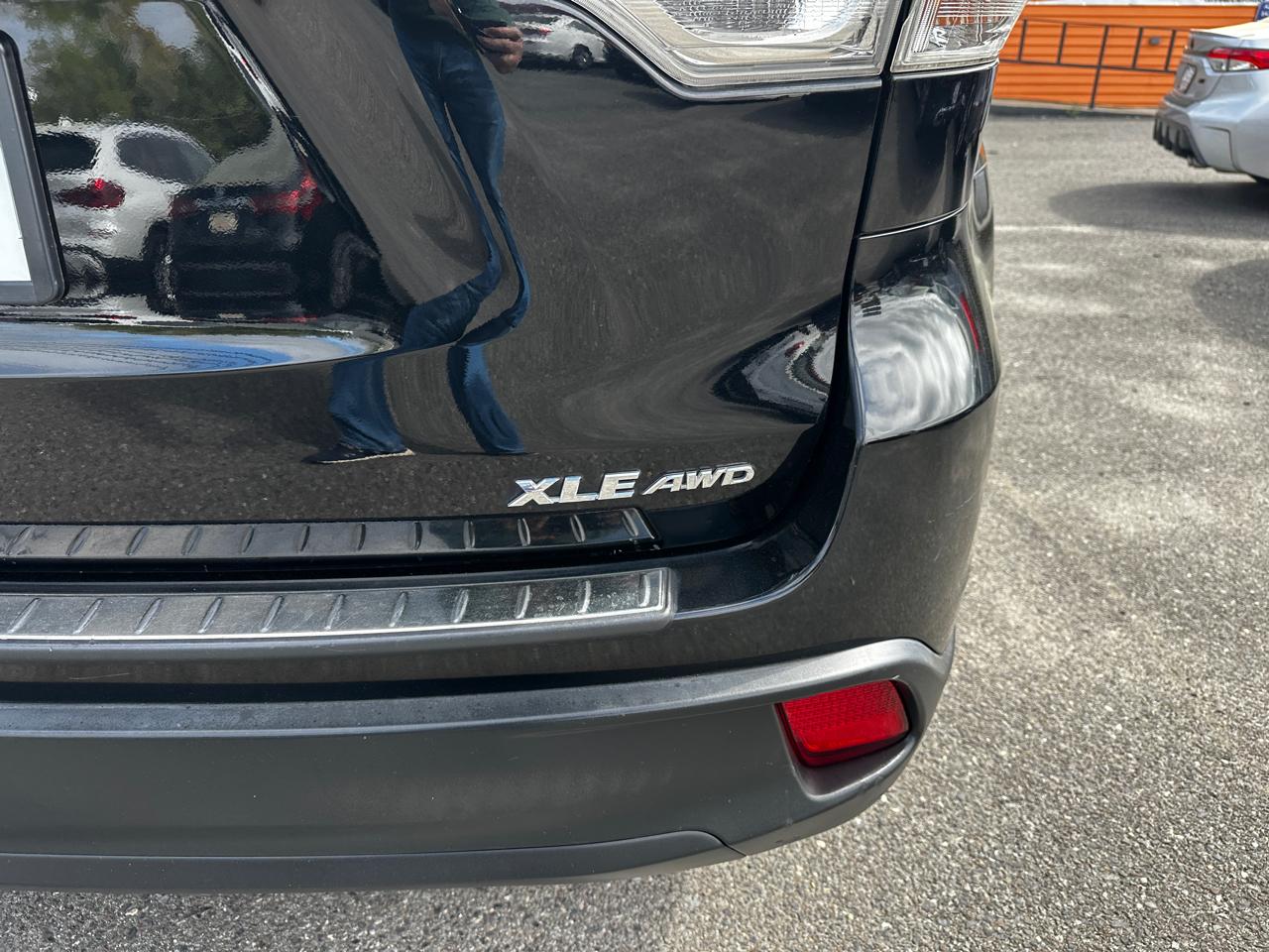 Toyota Highlander  2015