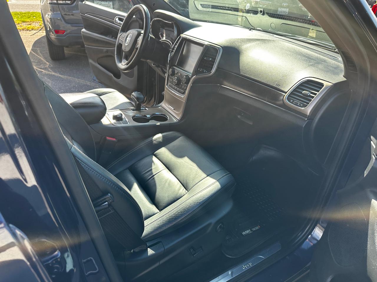 Jeep Grand Cherokee  2015