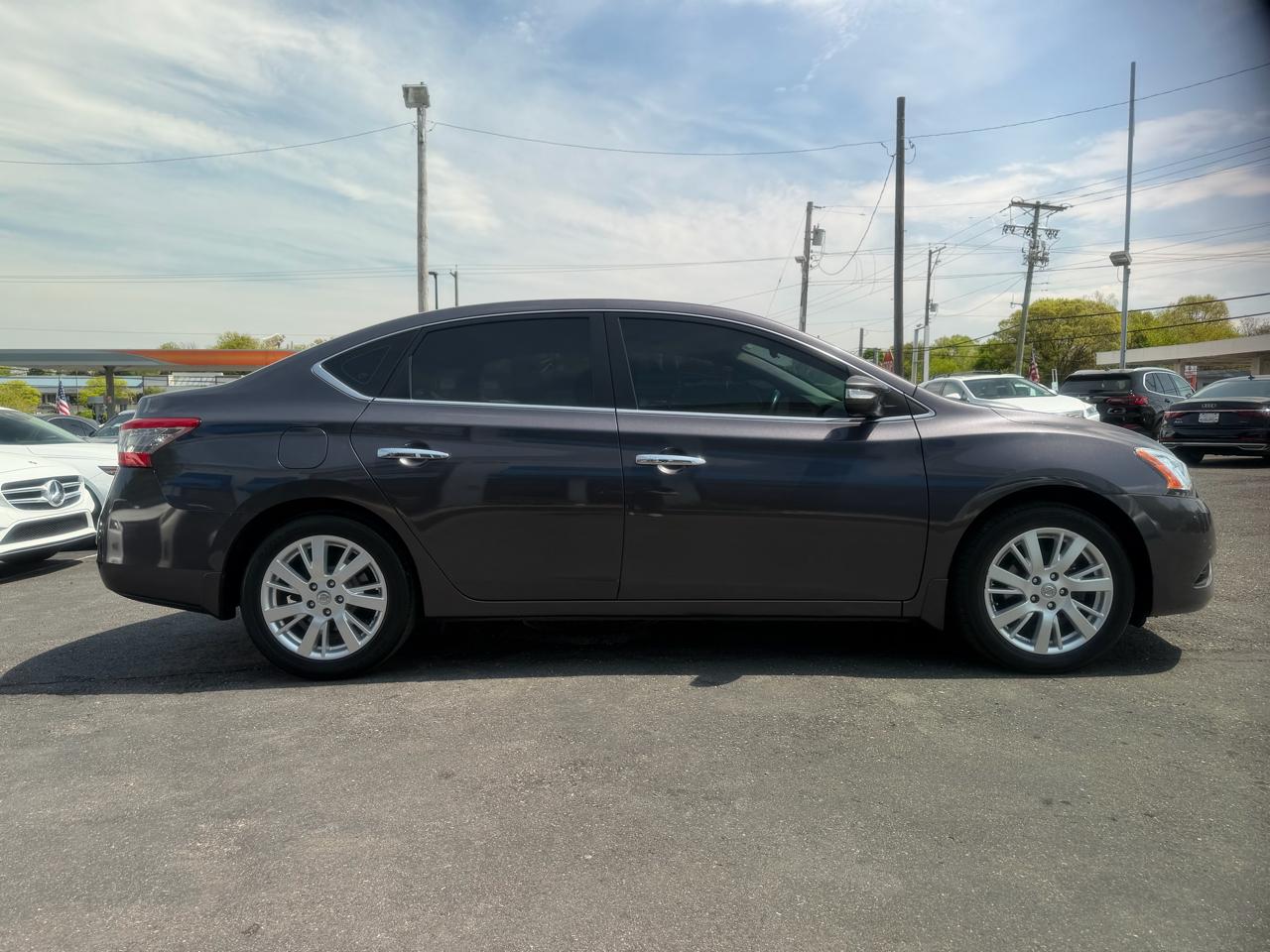 Nissan Sentra  2013