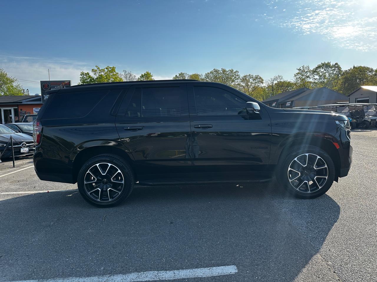 Chevrolet Tahoe  2021