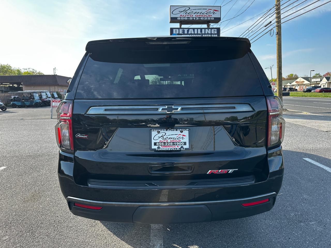 Chevrolet Tahoe  2021