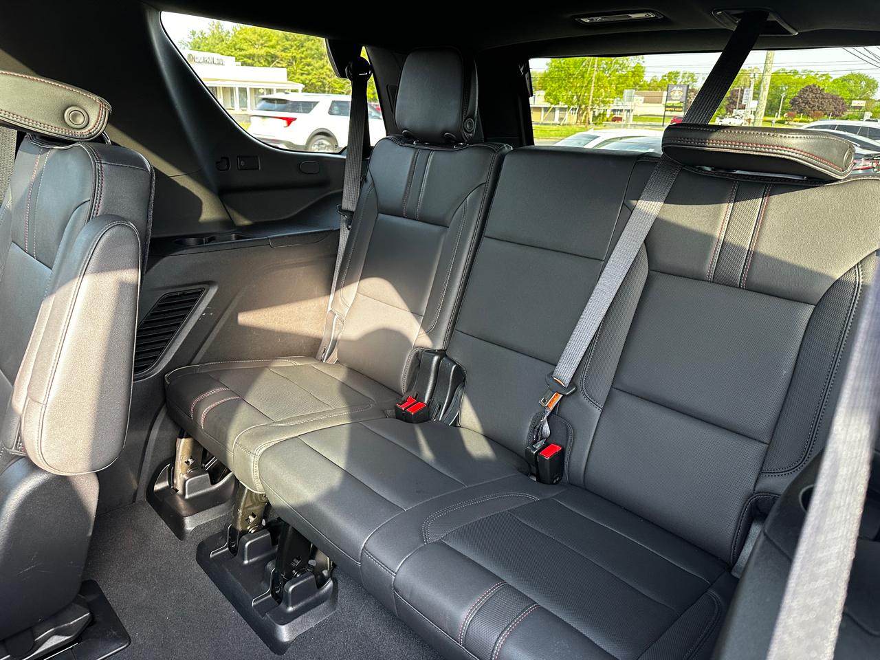 Chevrolet Tahoe  2021