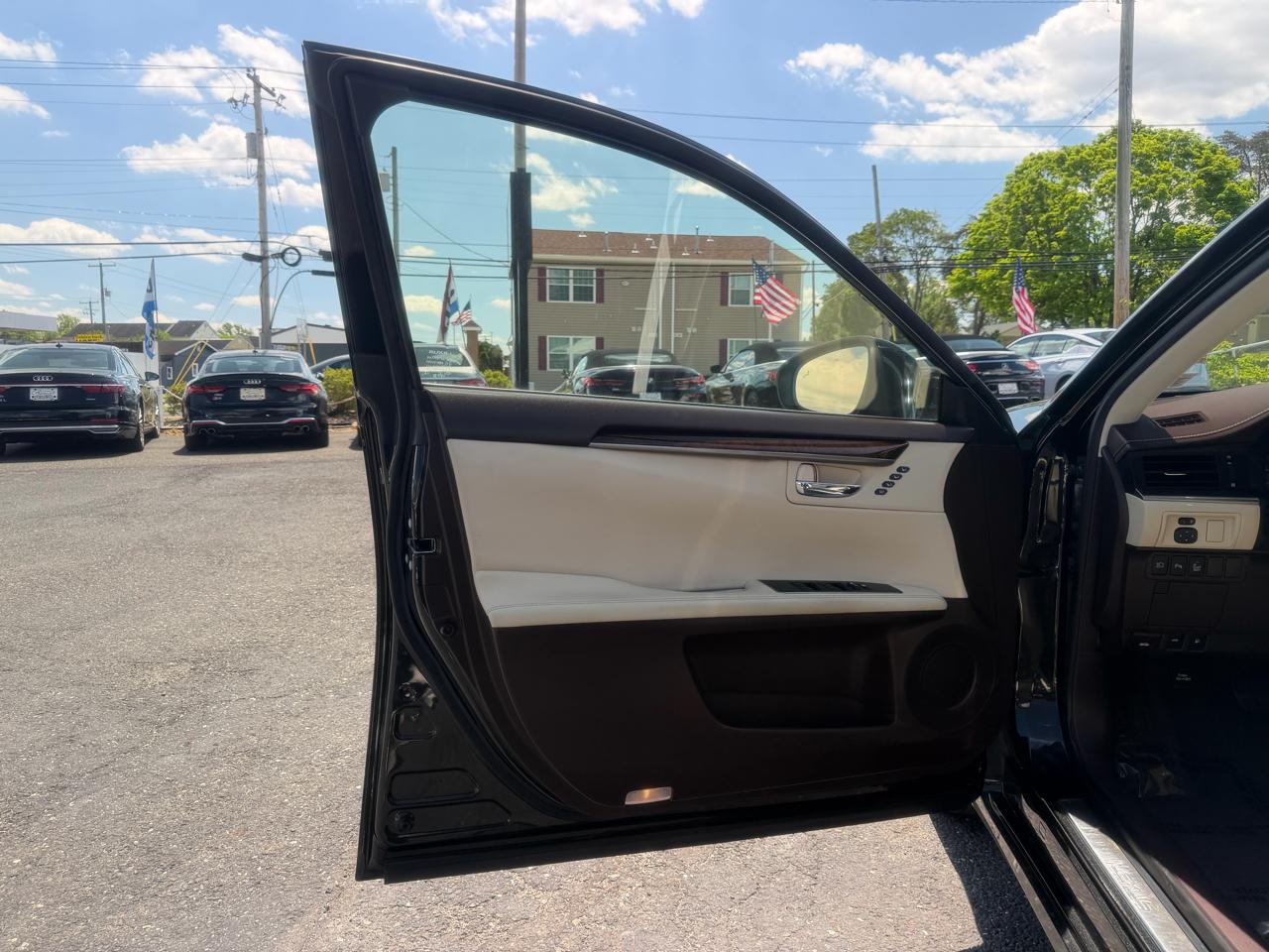 Lexus ES 350  2016