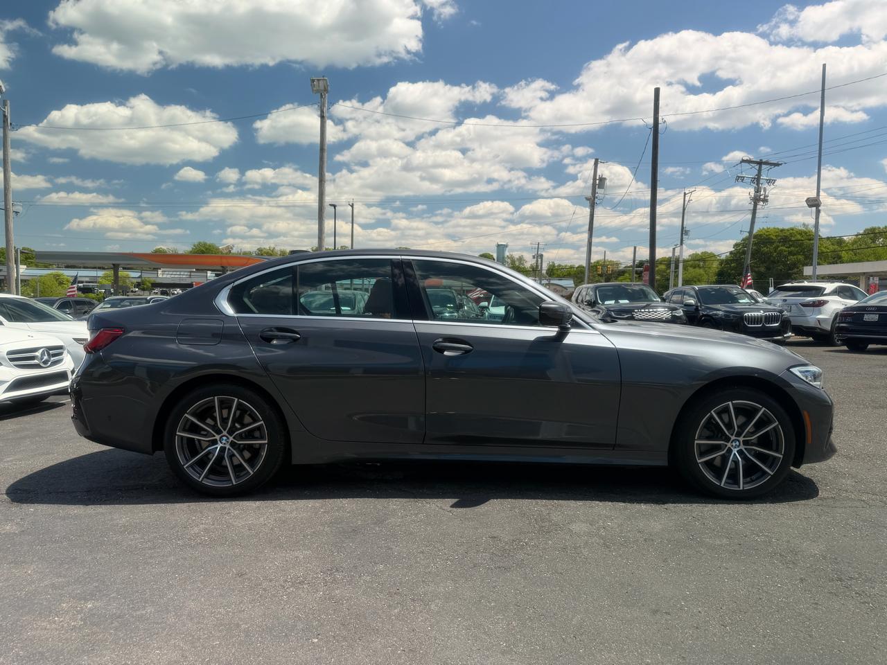 BMW 3 Series  2021