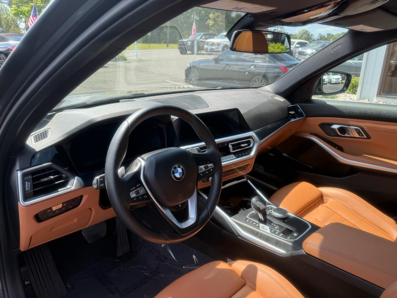 BMW 3 Series  2021