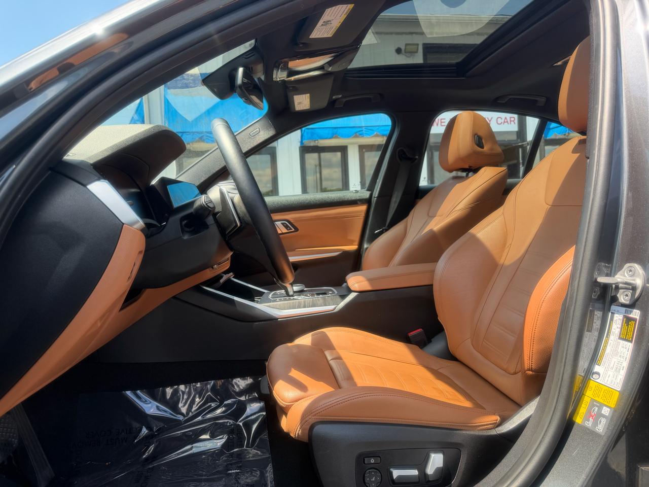 BMW 3 Series  2021
