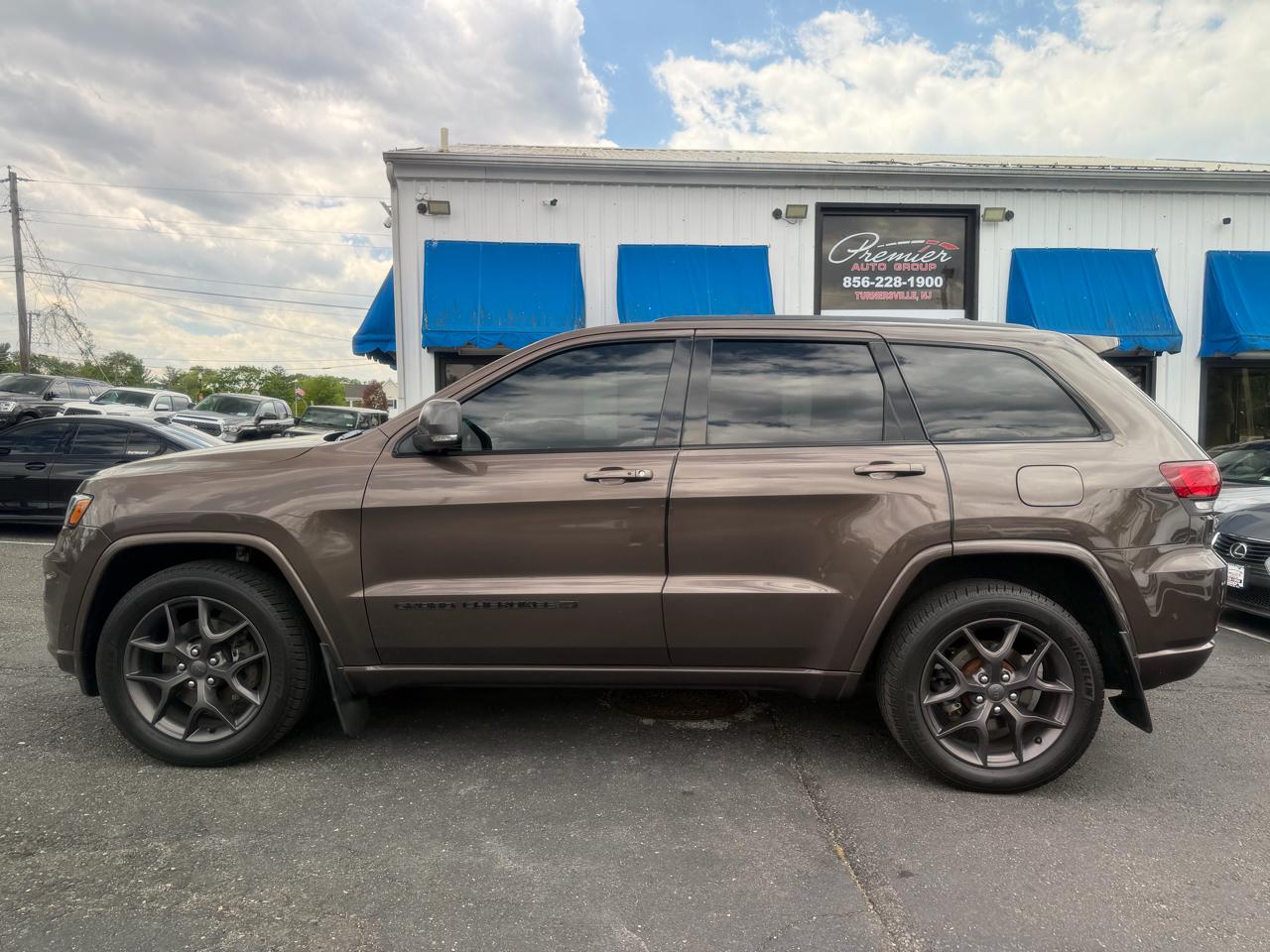 Jeep Grand Cherokee  2021