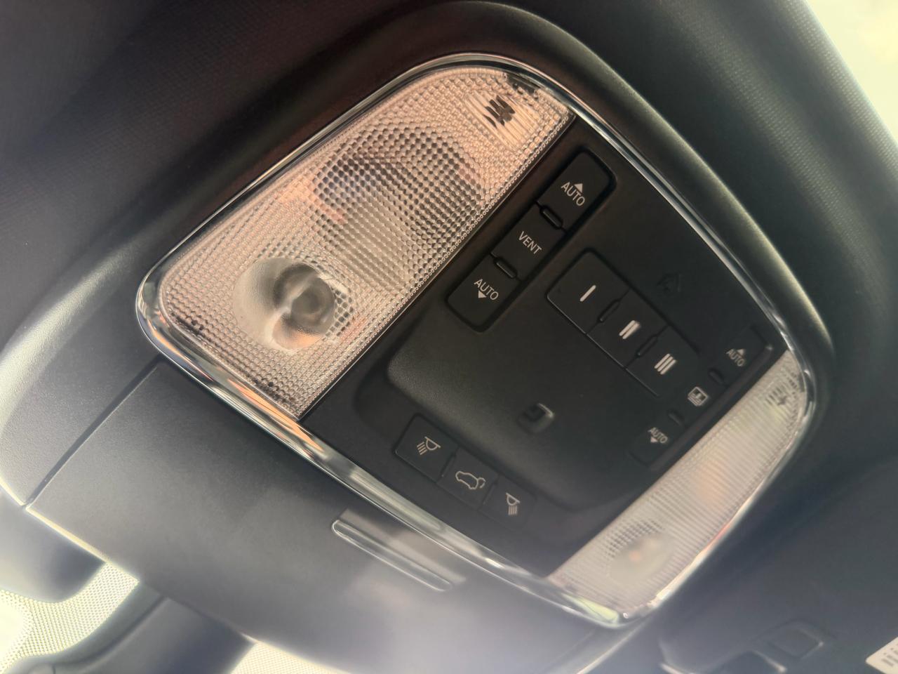 Jeep Grand Cherokee  2021