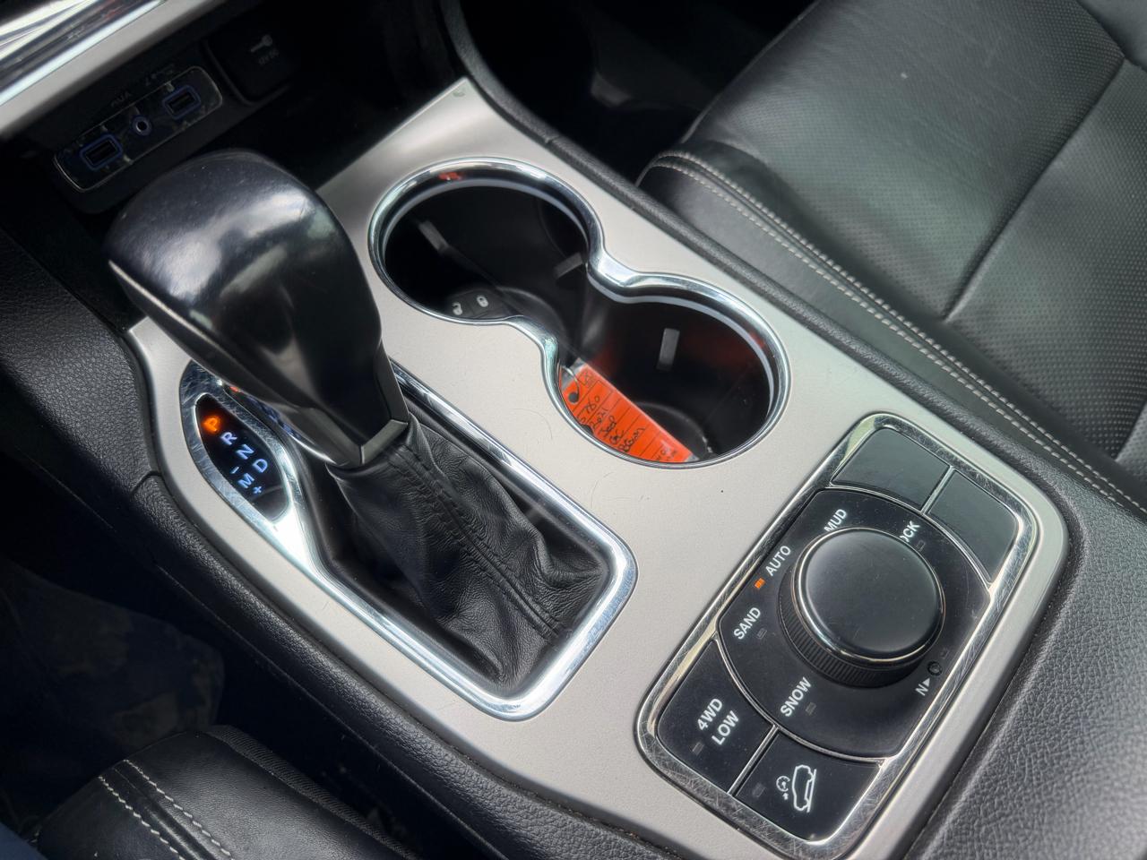 Jeep Grand Cherokee  2021