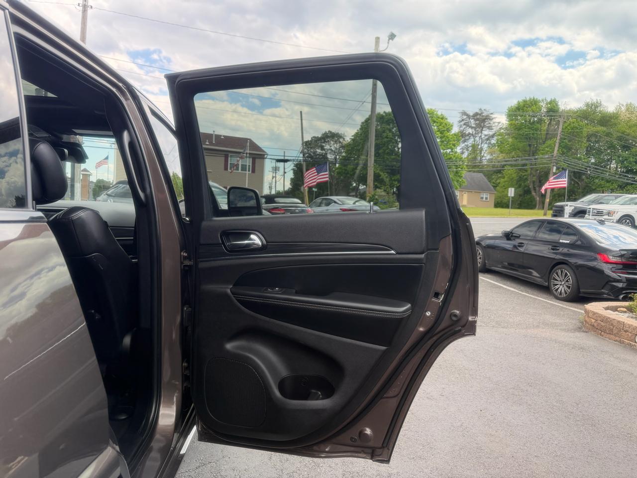 Jeep Grand Cherokee  2021