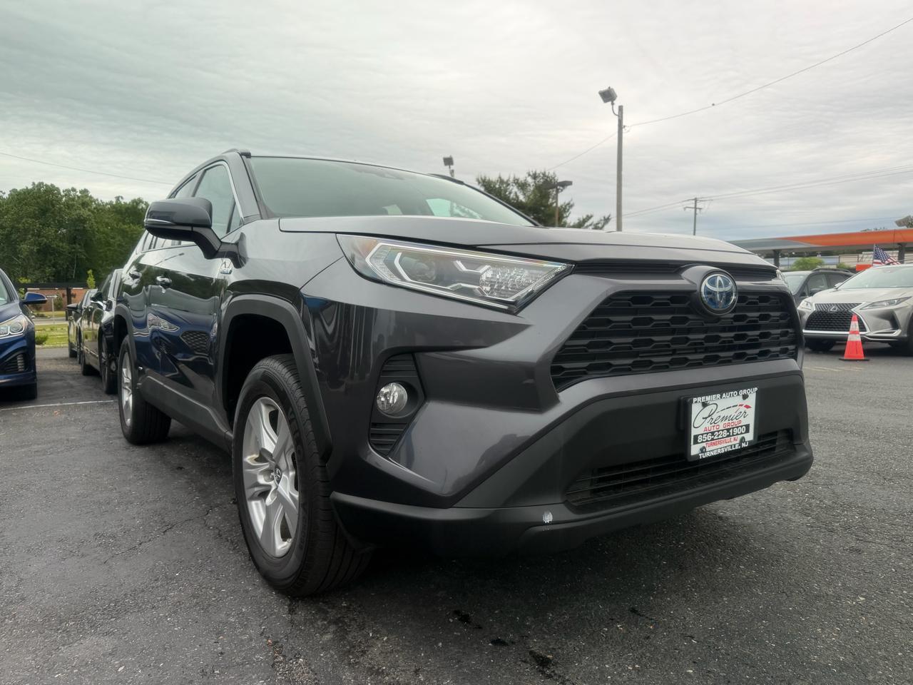 Toyota RAV4  2019