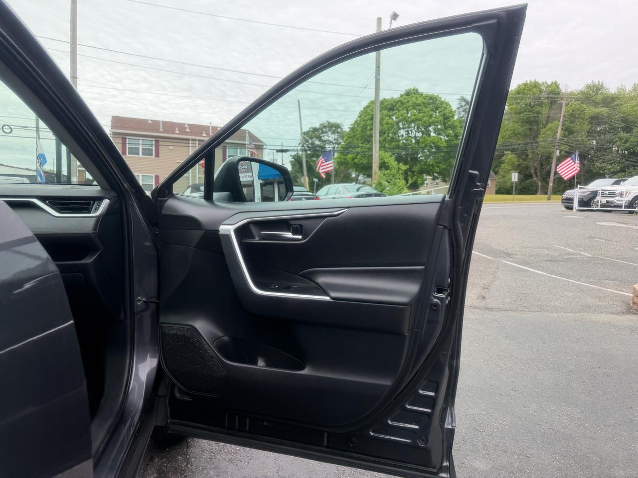 Toyota RAV4  2019