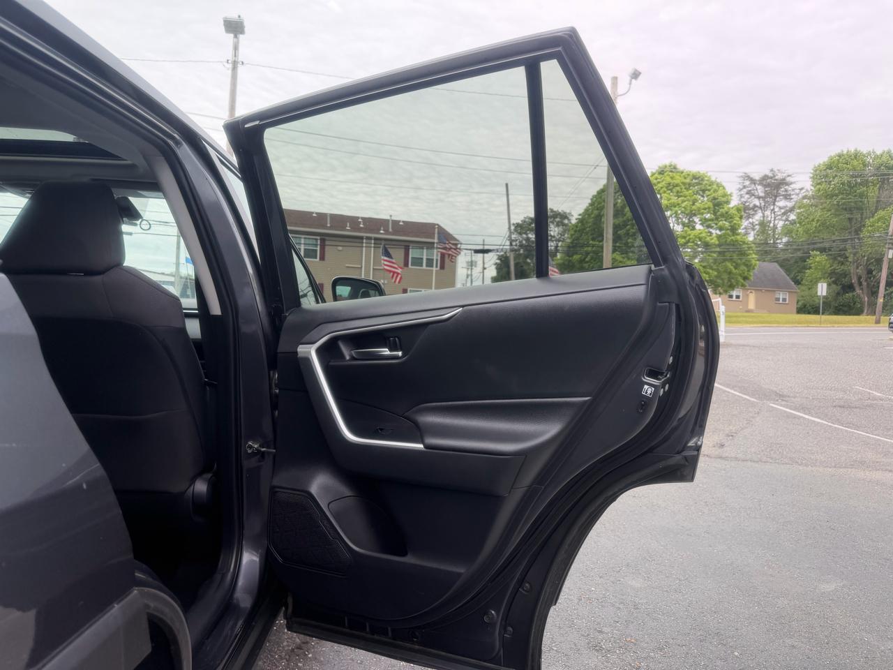 Toyota RAV4  2019