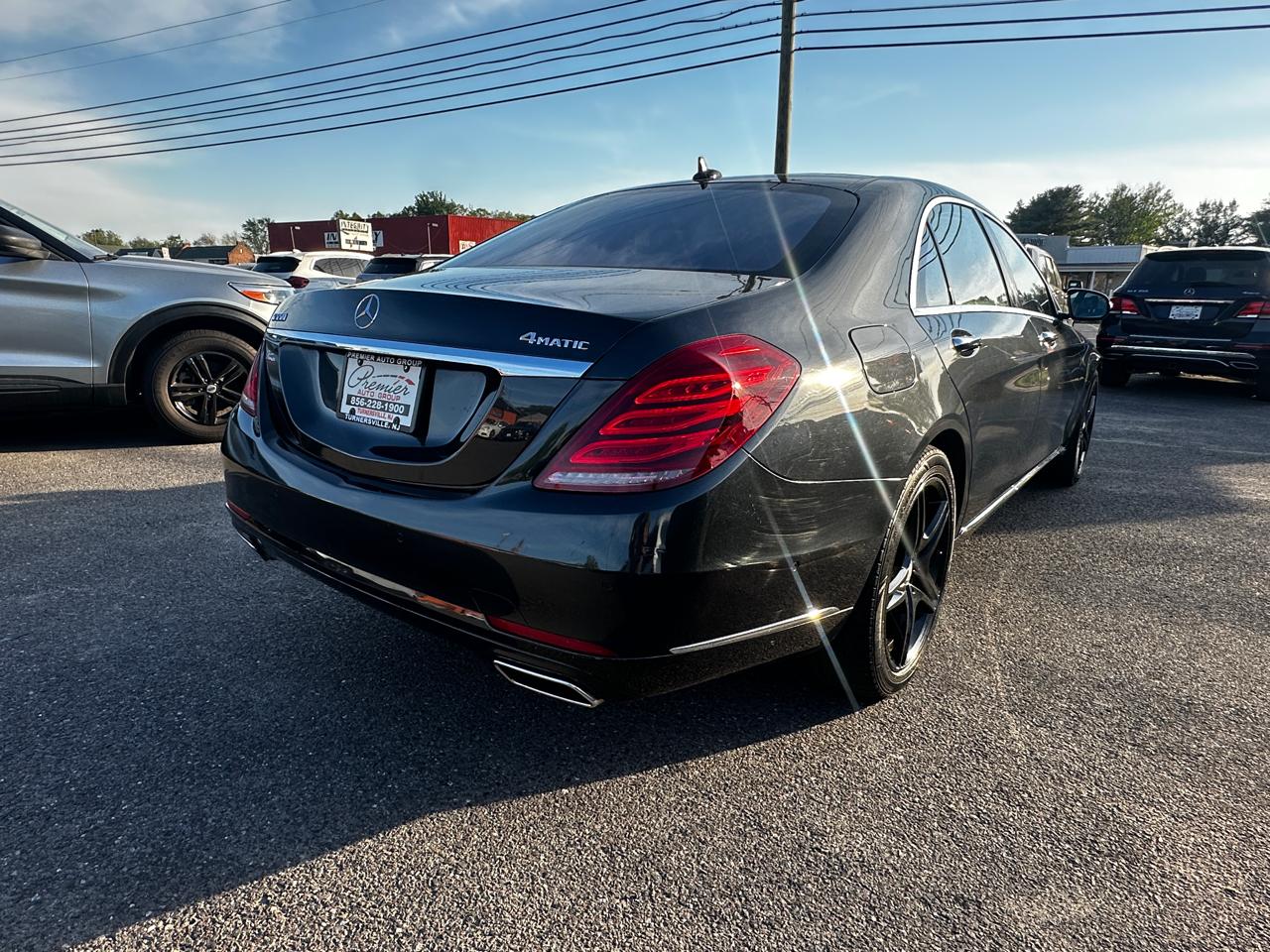 Mercedes-Benz S-Class  2015
