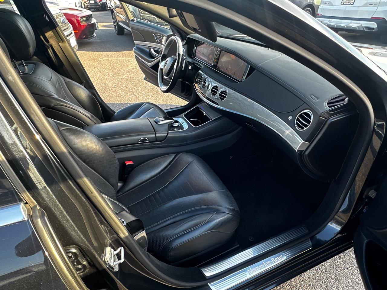 Mercedes-Benz S-Class  2015