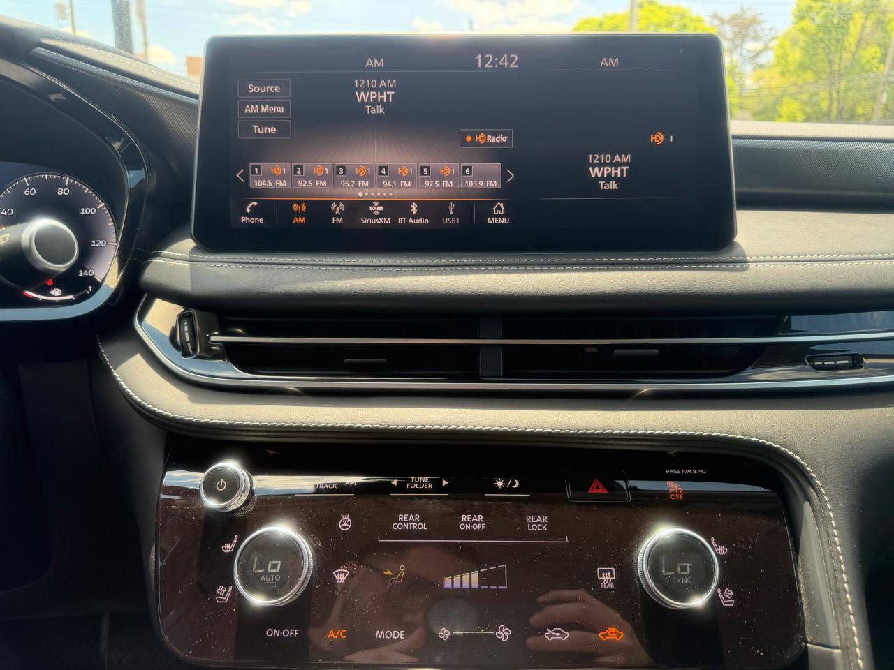 Infiniti QX60  2023