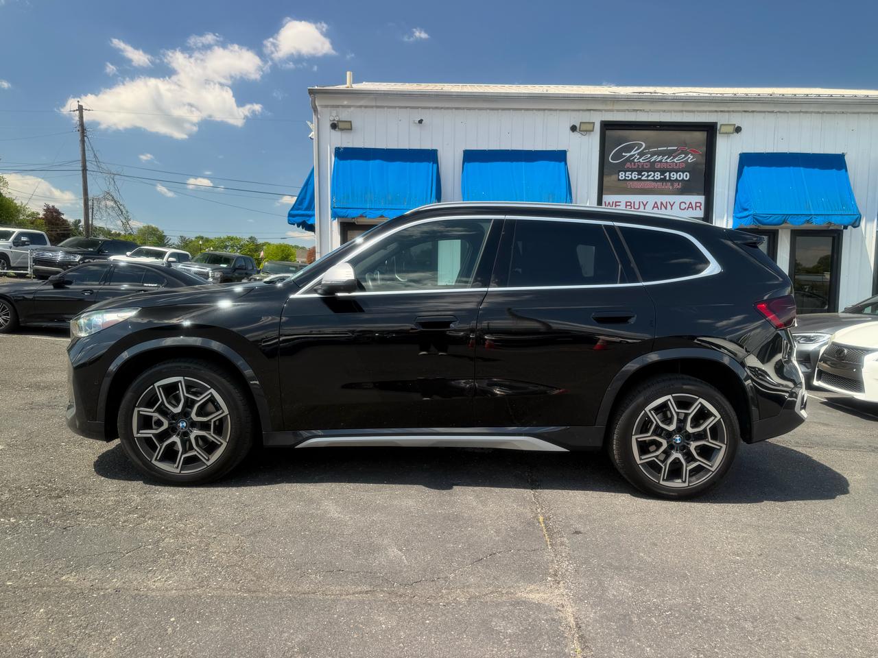 BMW X1  2023