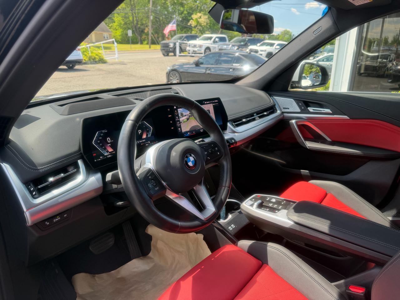 BMW X1  2023