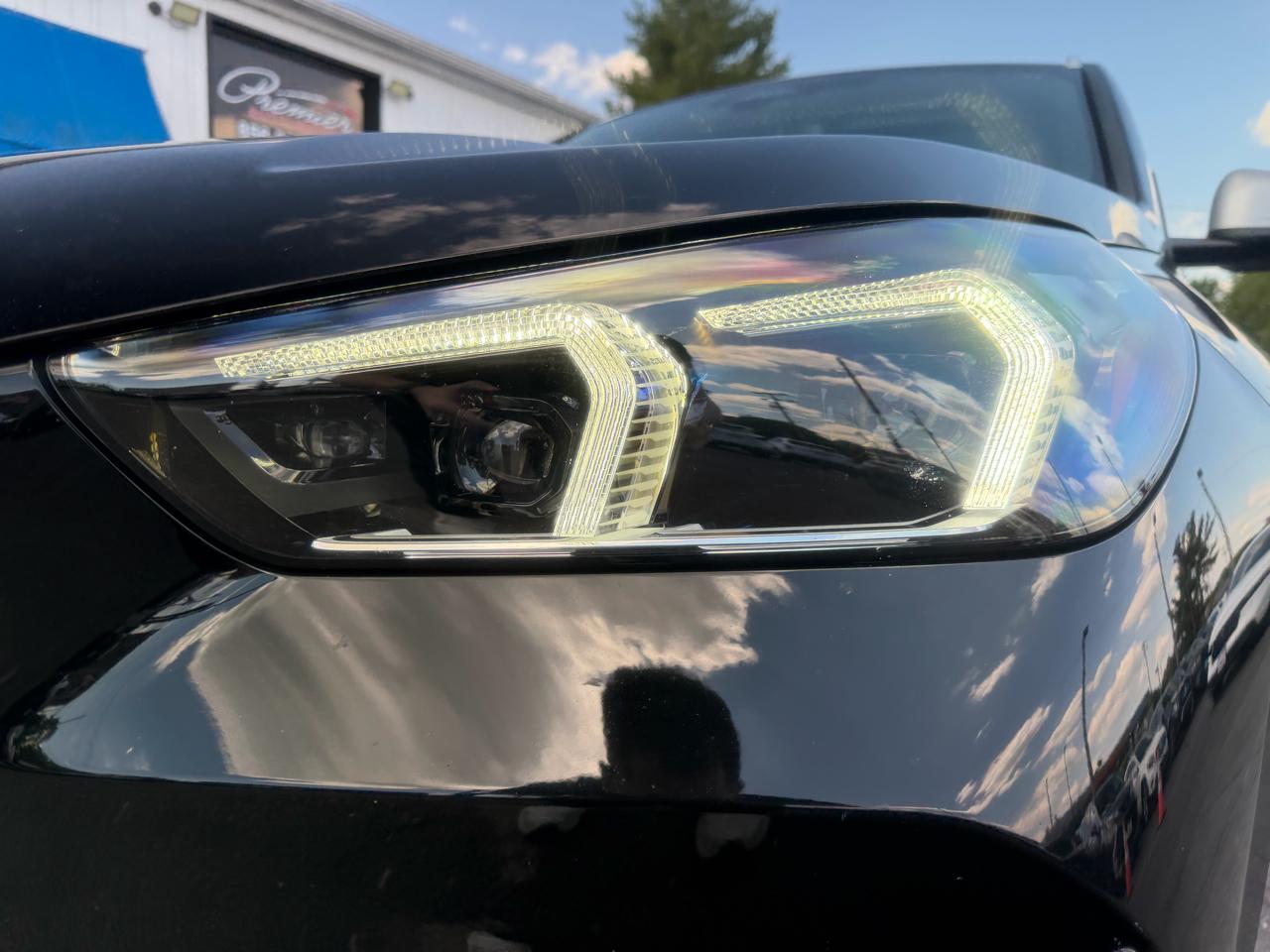 BMW X1  2023