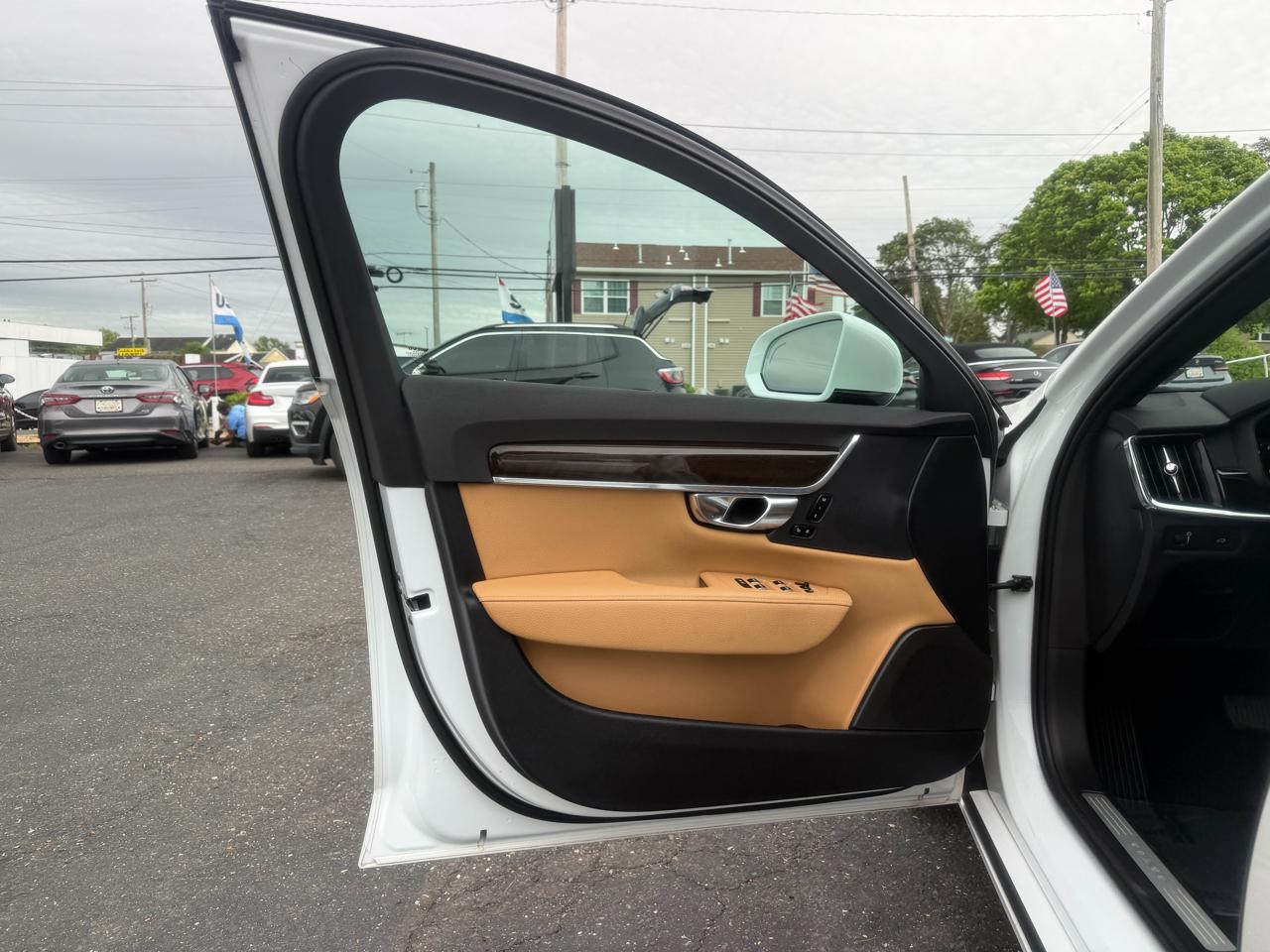 Volvo S90  2018