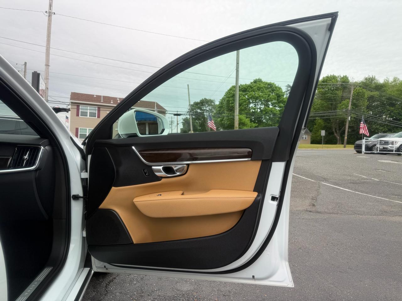 Volvo S90  2018