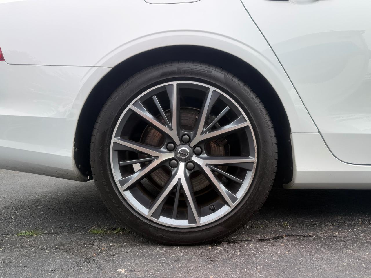 Volvo S90  2018