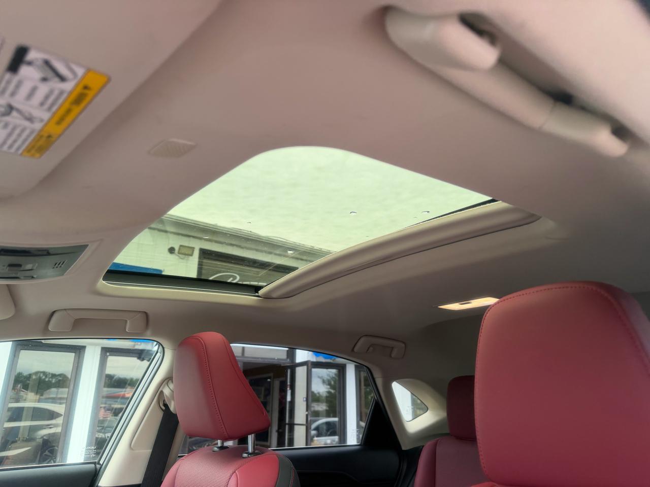 Lexus NX  2020