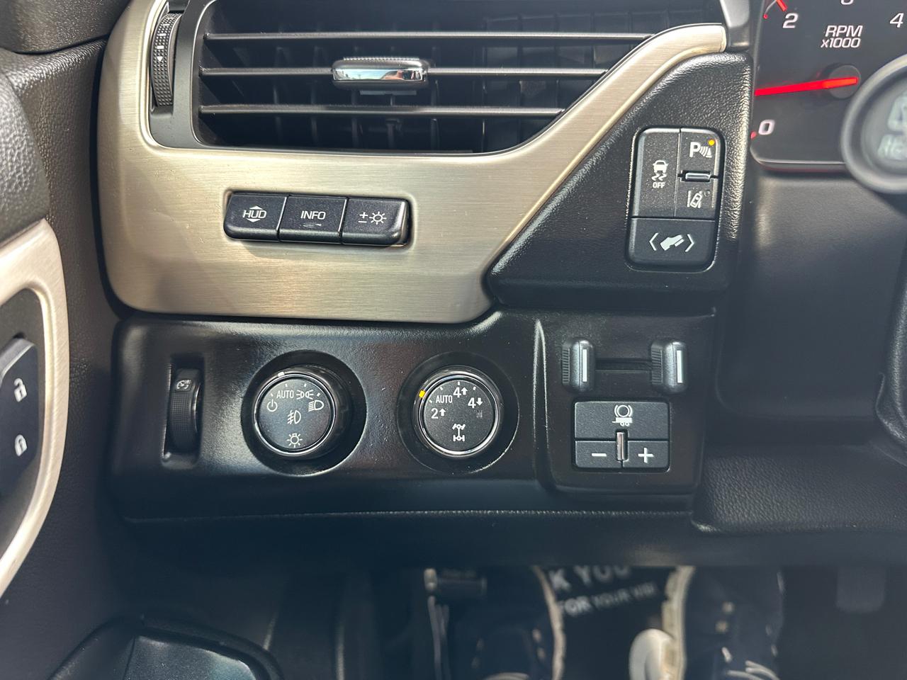 GMC Yukon  2015