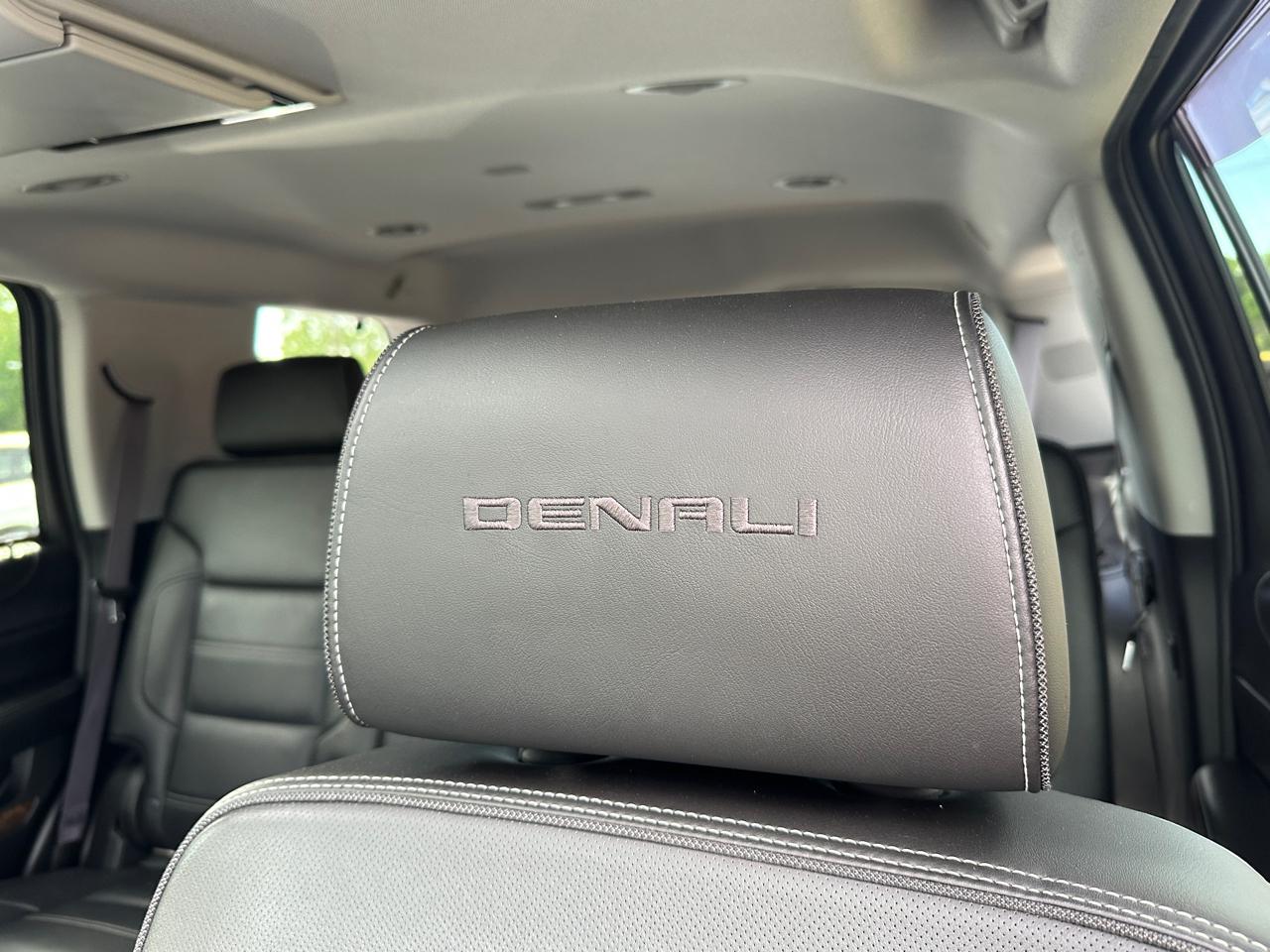 GMC Yukon  2015