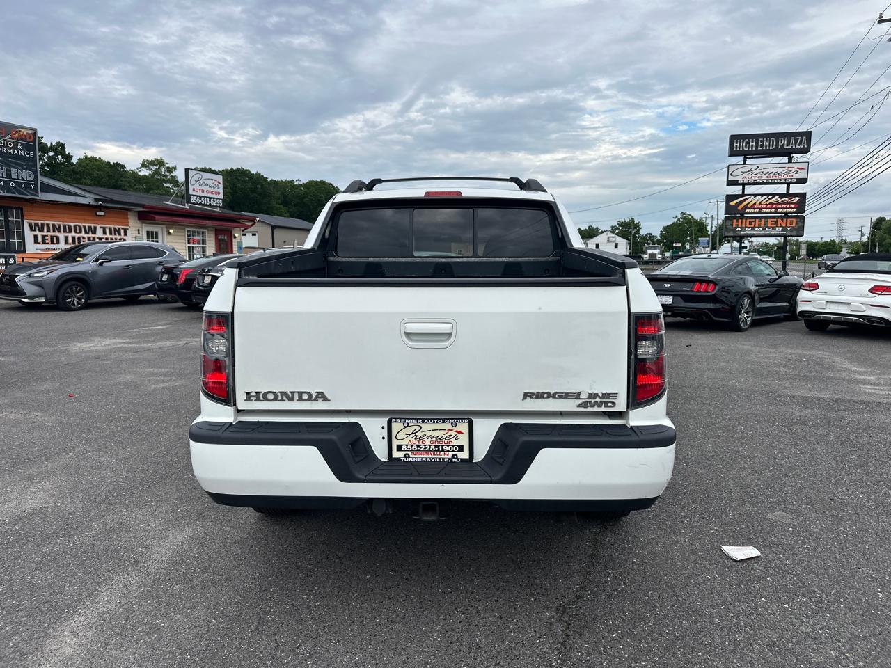 Honda Ridgeline  2012