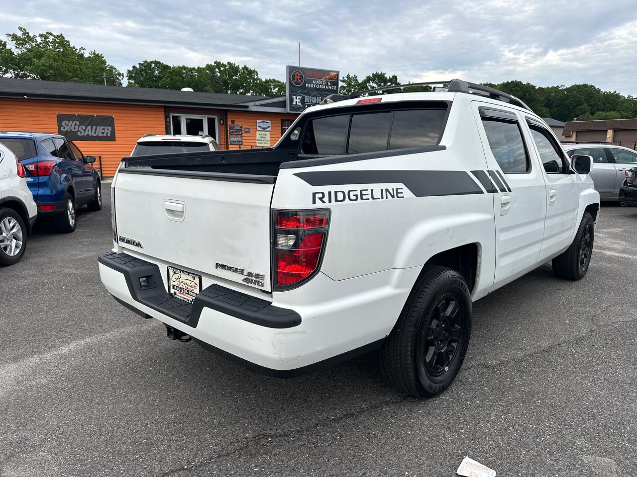 Honda Ridgeline  2012