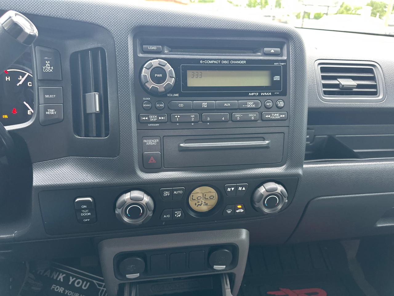 Honda Ridgeline  2012