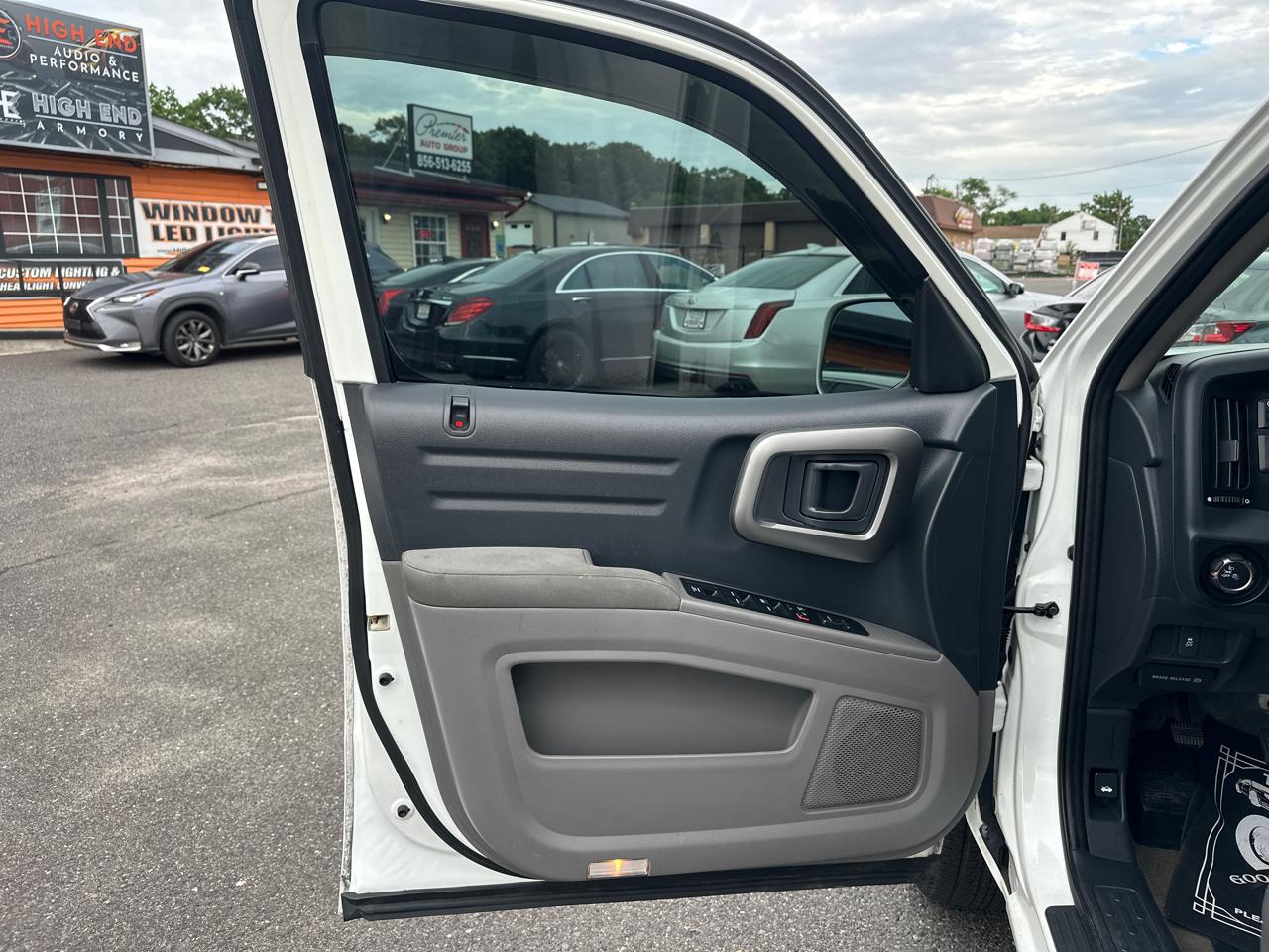 Honda Ridgeline  2012