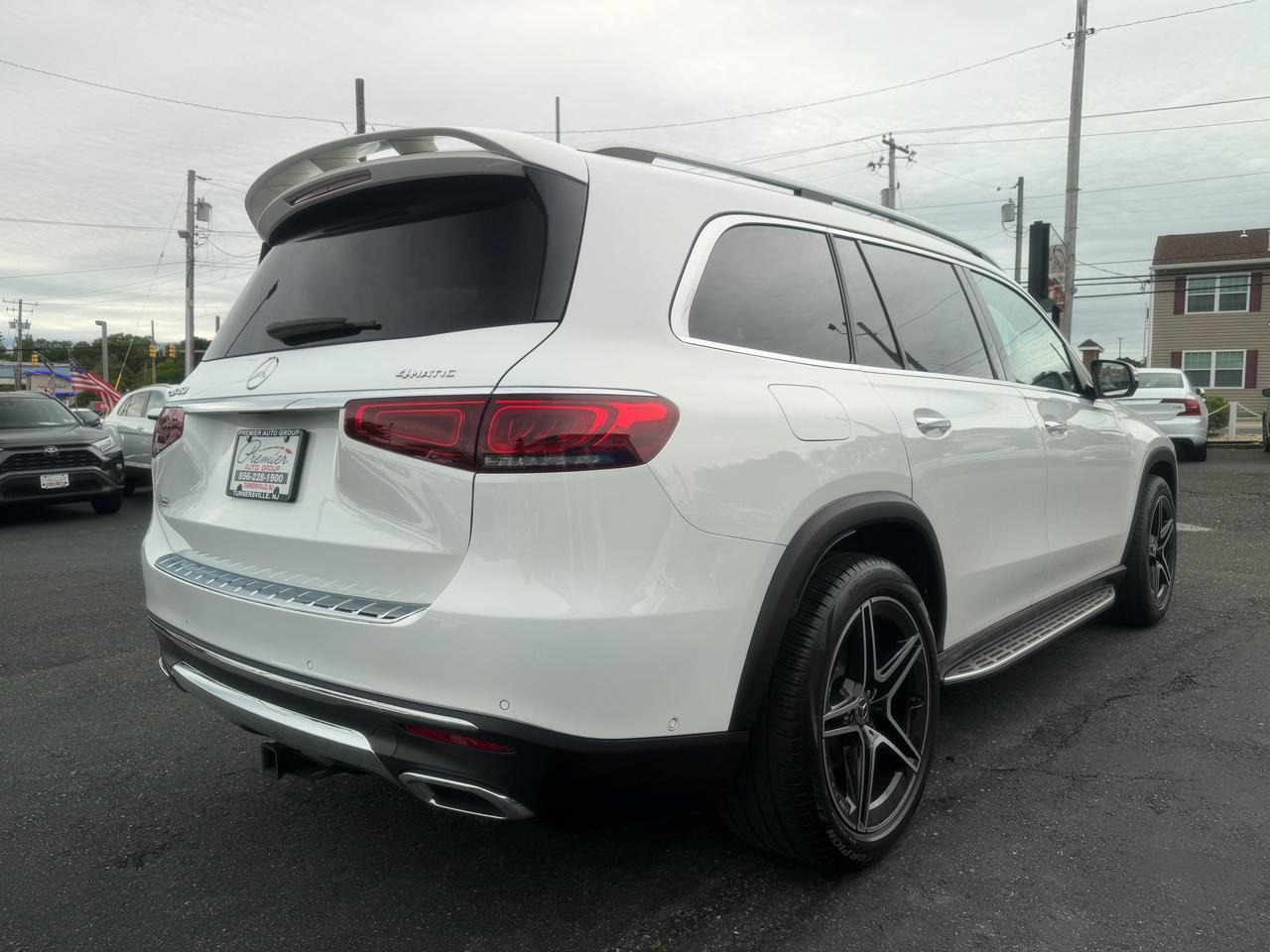 Mercedes-Benz GLS  2021