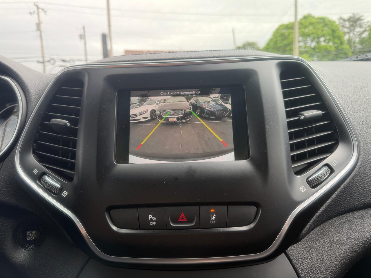 Jeep Cherokee  2021