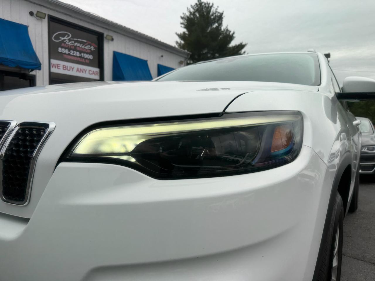 Jeep Cherokee  2021