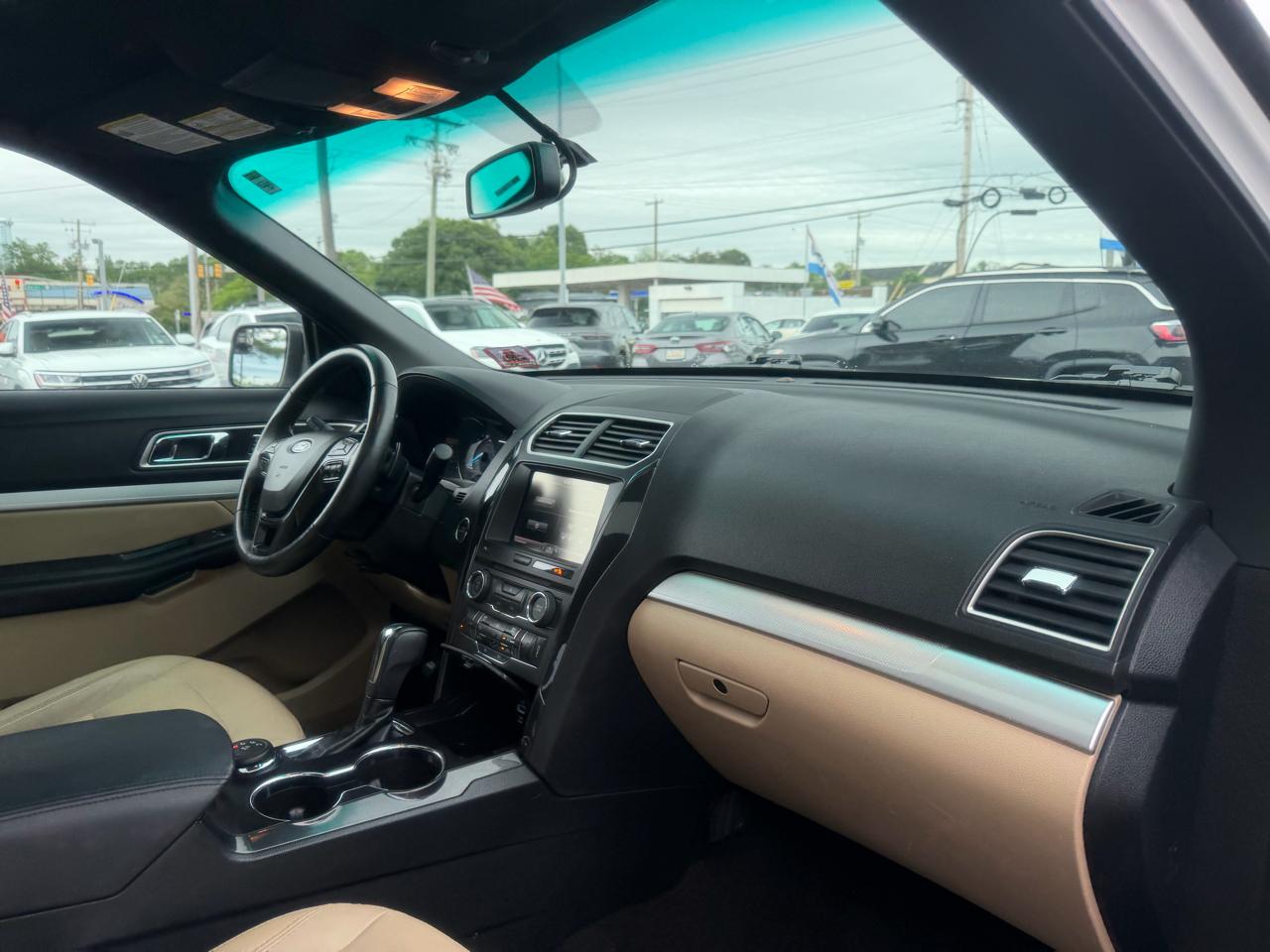 Ford Explorer  2016