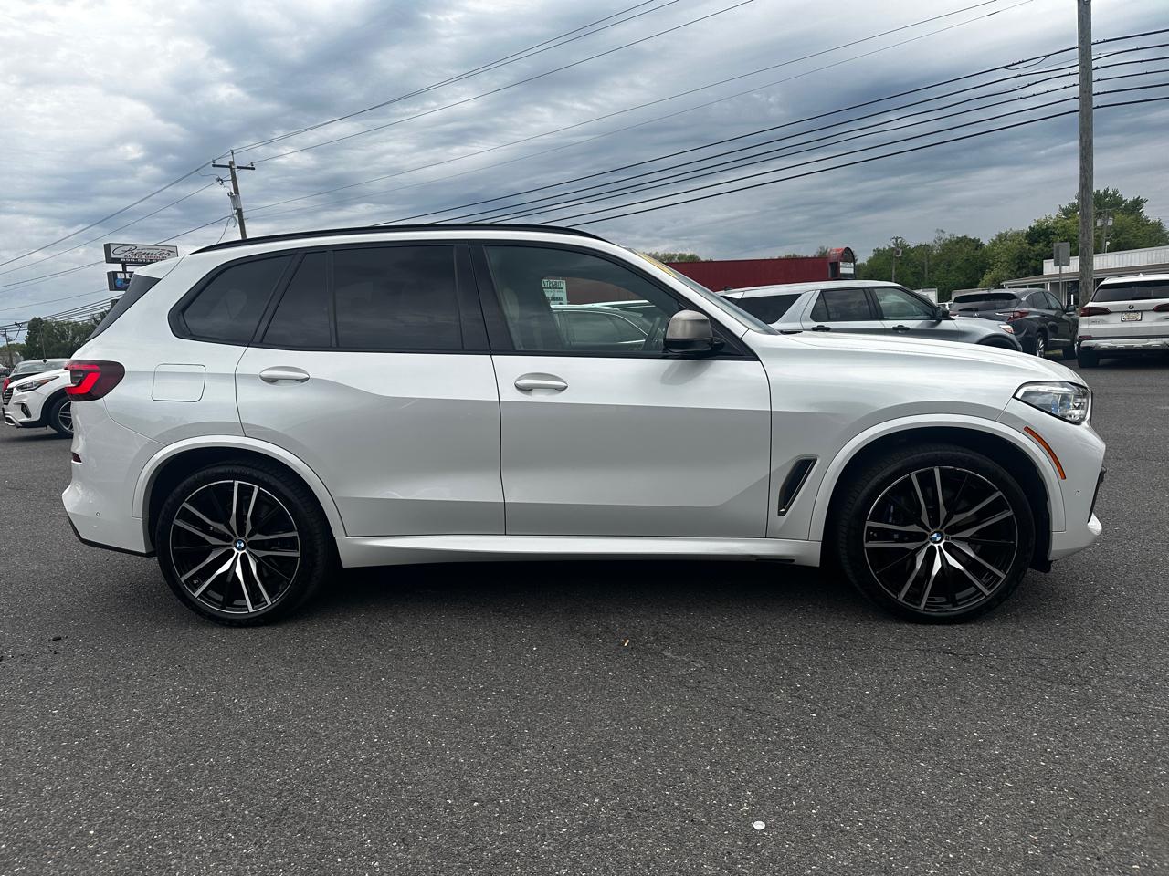 BMW X5  2021