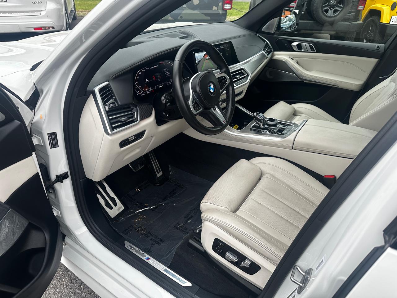 BMW X5  2021