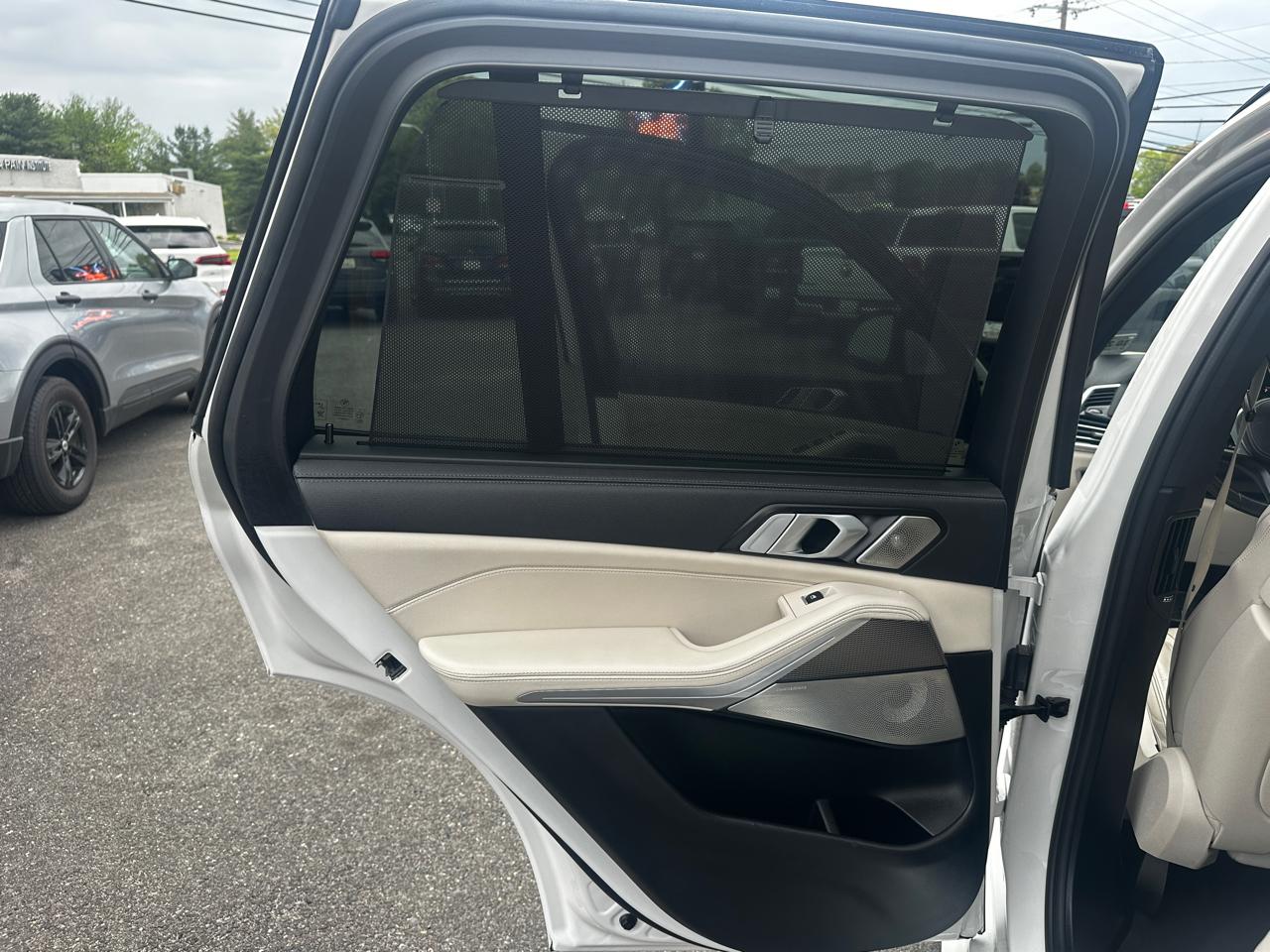 BMW X5  2021