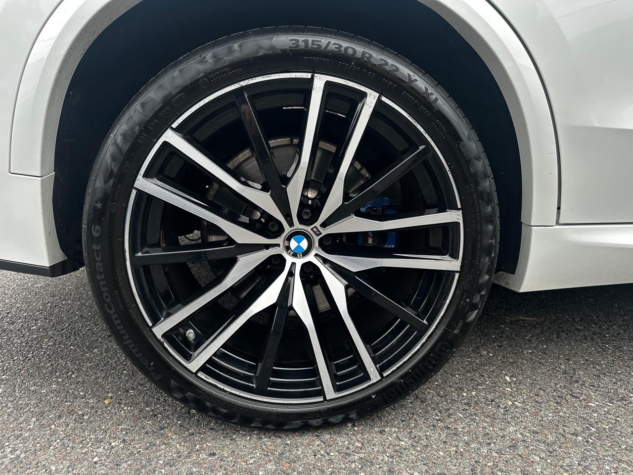 BMW X5  2021