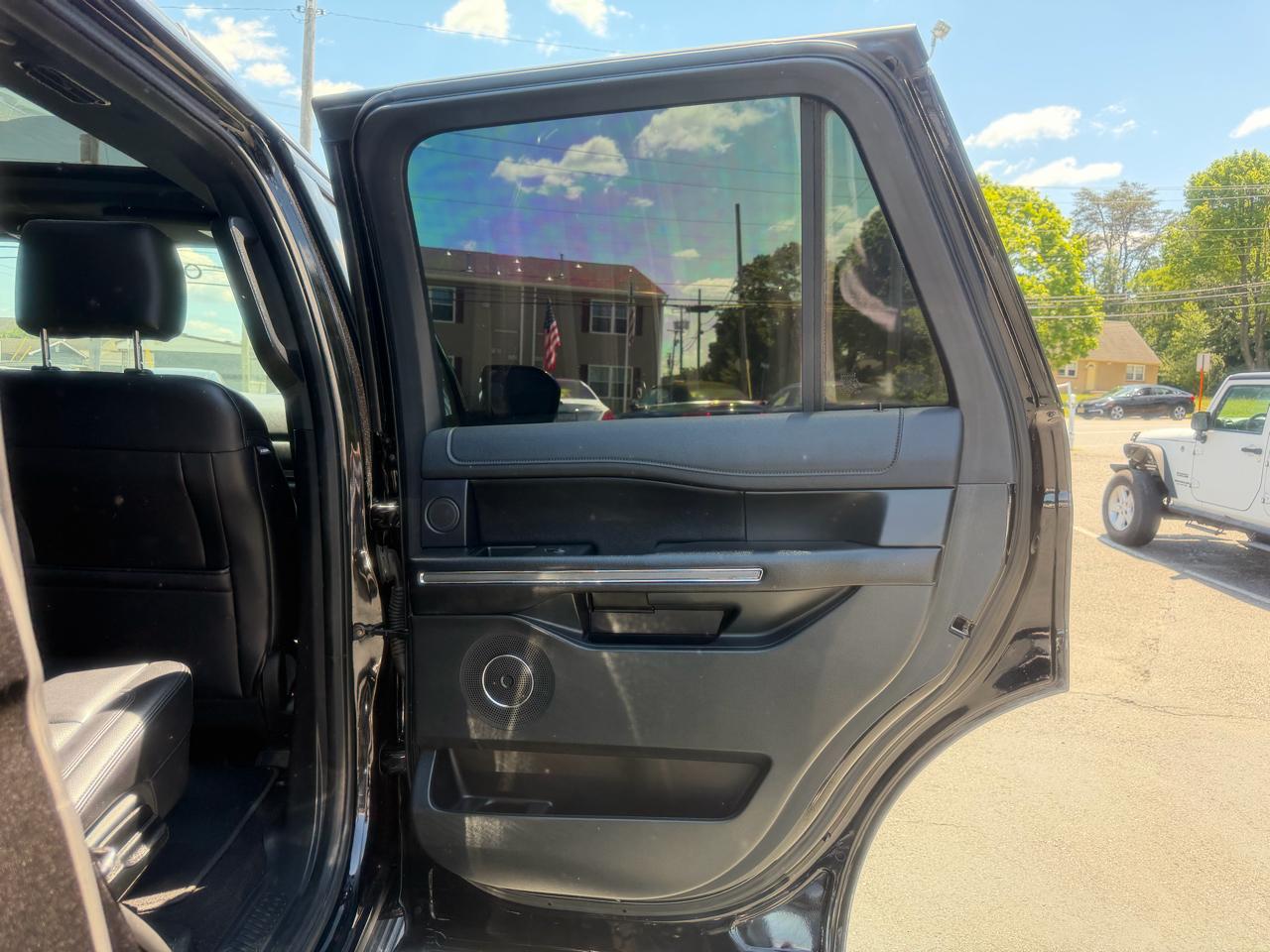 Ford Expedition  2019