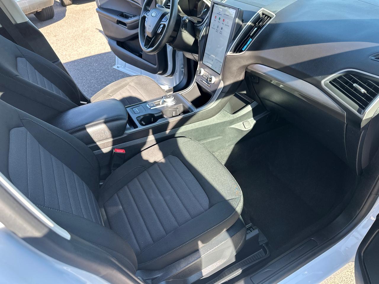 Ford Edge  2021