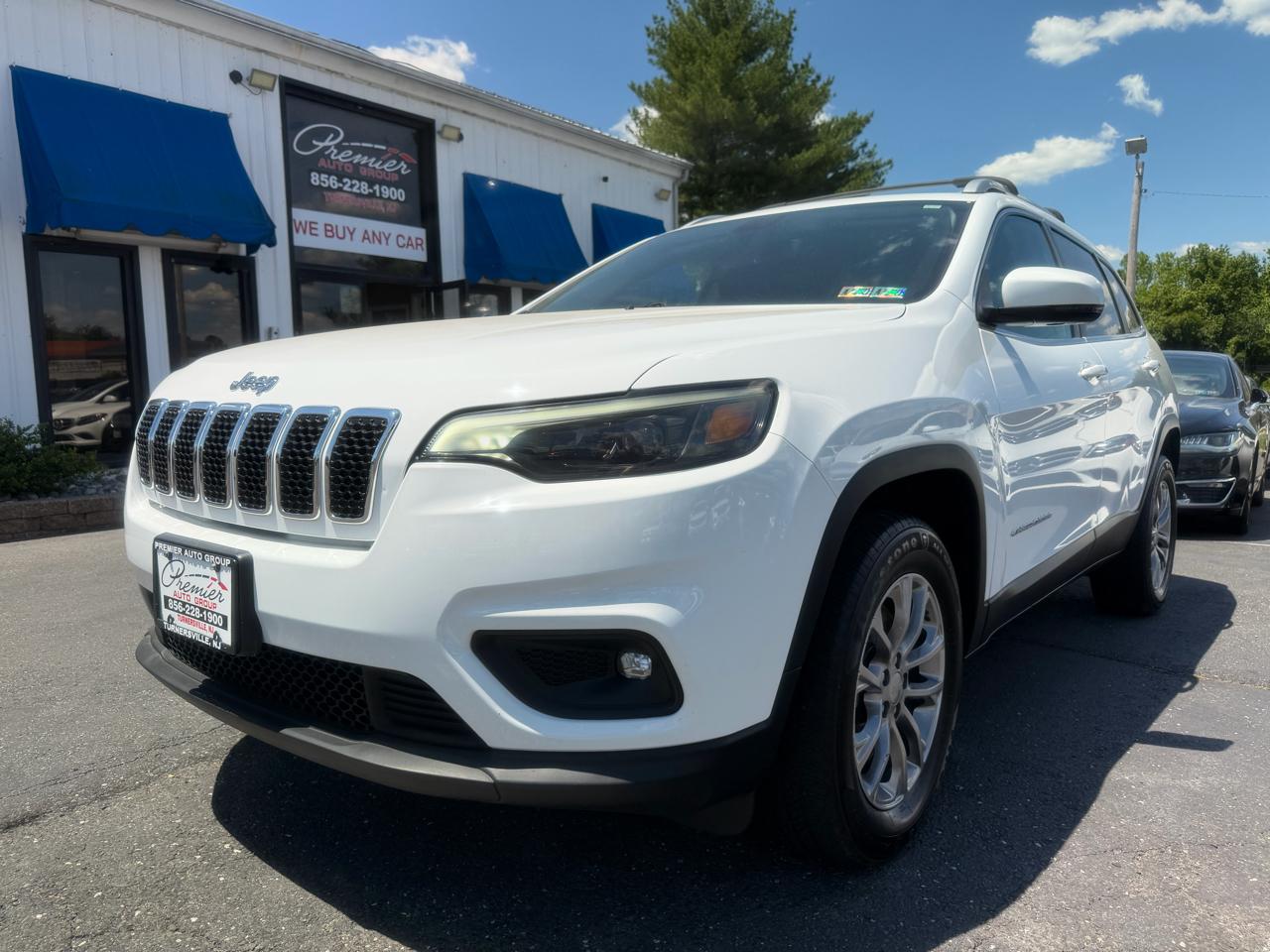 2019 Jeep Cherokee Latitude Plus 4X4's photo