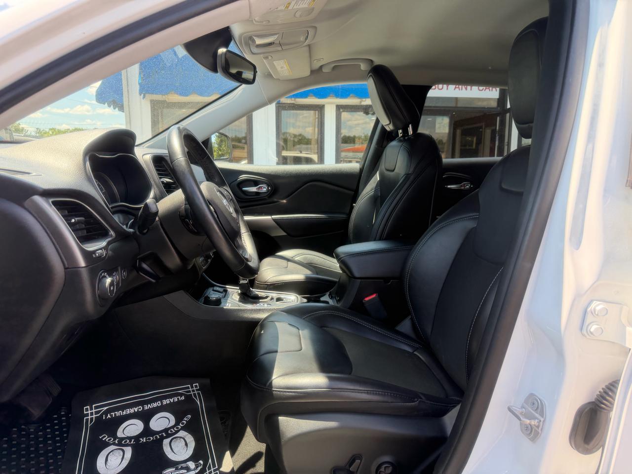 Jeep Cherokee  2019