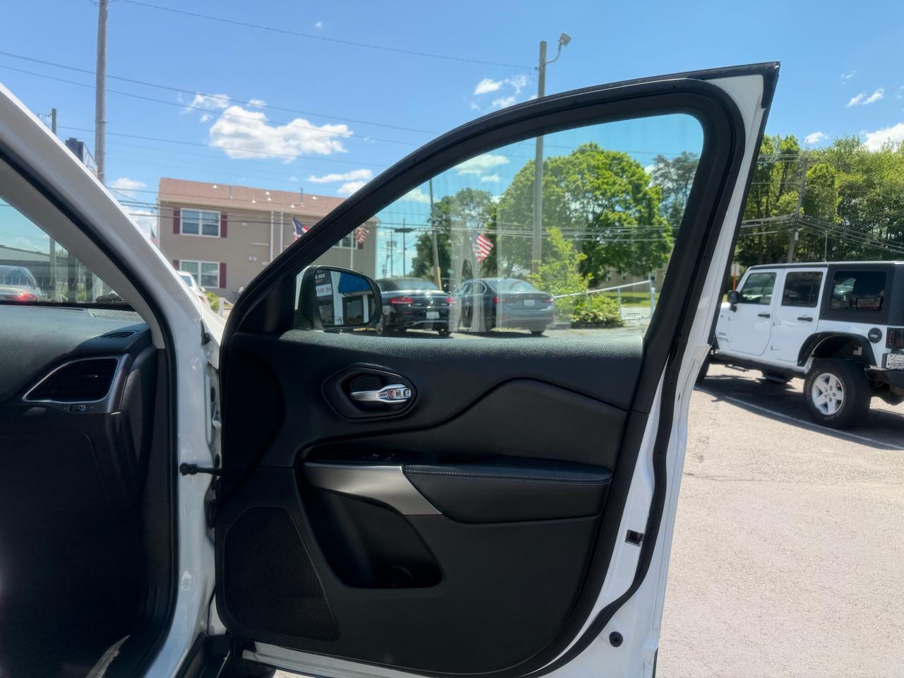Jeep Cherokee  2019