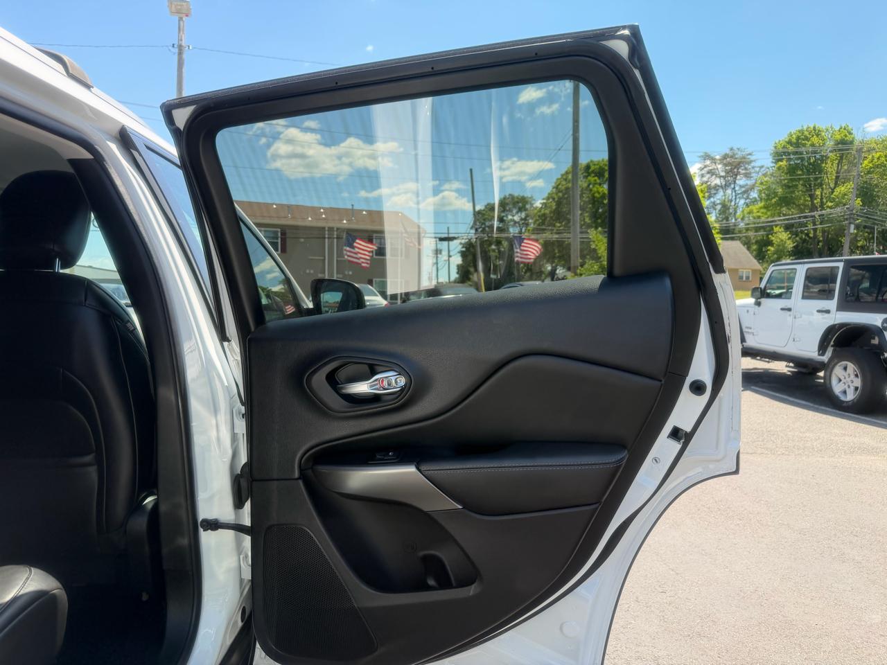 Jeep Cherokee  2019