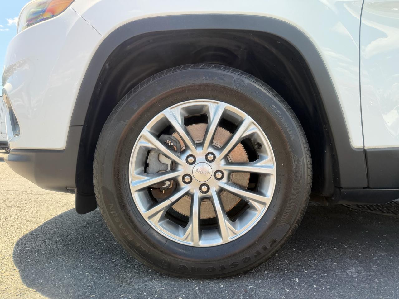 Jeep Cherokee  2019