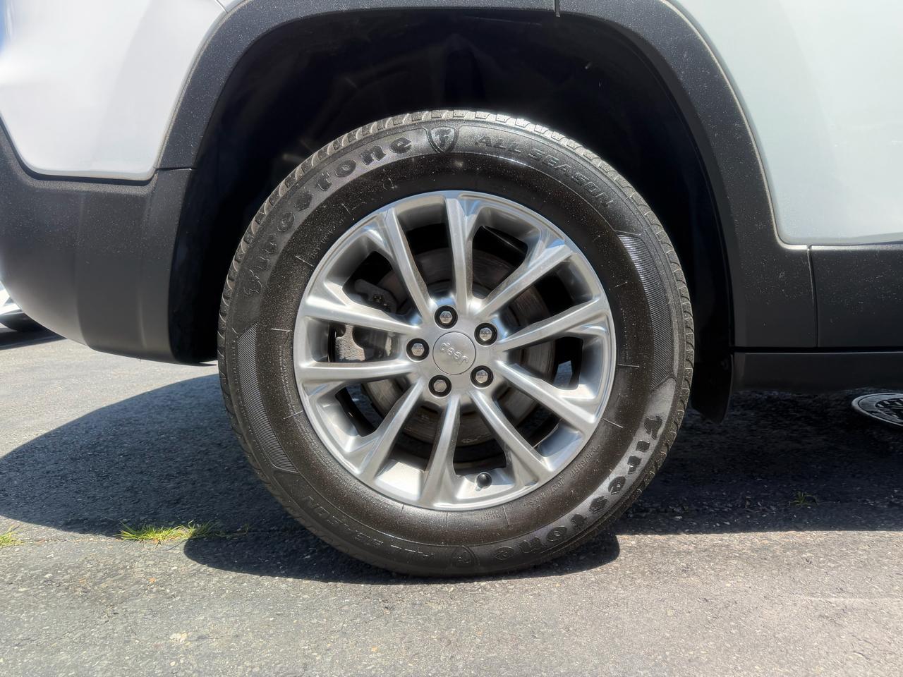 Jeep Cherokee  2019